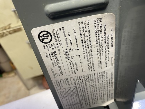 Square D series G3 Cat# QO-200TR Breaker Box W/ Fuse - Picture 7 of 14