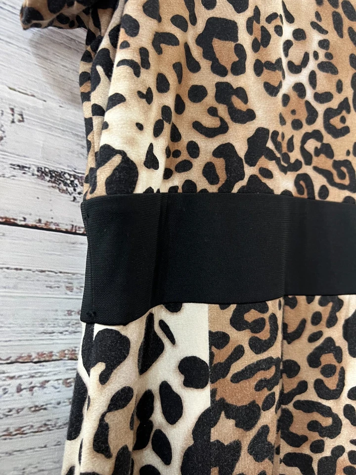 Chetta B - Sherri Bloom - Peter Noviello - Vestido Estampado Animal - Cuello Redondo Talla 14 Foto 4 de 4