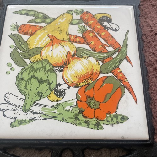 Vtg Lot Of 2 Cast Iron Trivet Food Theme Wall Hanging Kitchen Decor Taiwan - Picture 3 of 11