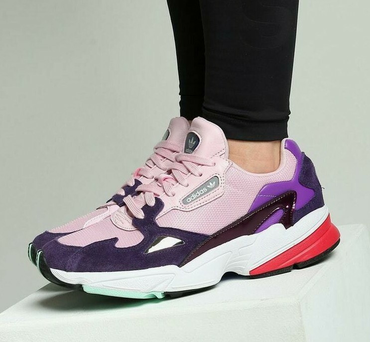 Adidas Falcon Bae x Kylie Jenner Womens Trainers Size Size Size 5-8 Leather Sneakers NEW b70ec8 Adidas Falcon Bae x Kylie Jenner Womens Trainers Size Size Size 5-8 Leather Sneakers NEW b70ec8