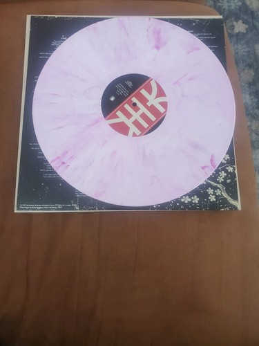 Finding Beauty in Negative Spaces by Seether Magenta Marble LP (Record, 2021) - Picture 5 of 8