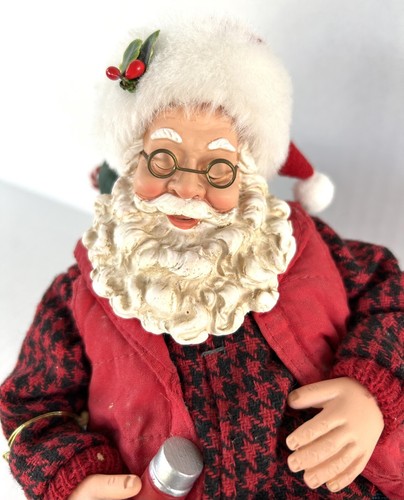 Dept 56 Possible Dreams Clothtique Santa Happy Camper #4057103 - Picture 3 of 13