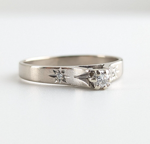 Antique Natural Diamond Starburst 18ct White Gold Ring Solitaire Size J VS/G