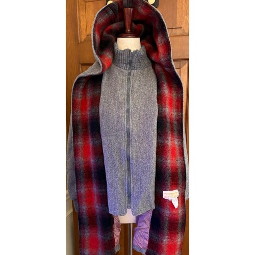 Vintage Wool Built-in Bib-Front Coat Women 14 Grey/Red Plaid Hood 60s/70s - RARE - Picture 16 of 16