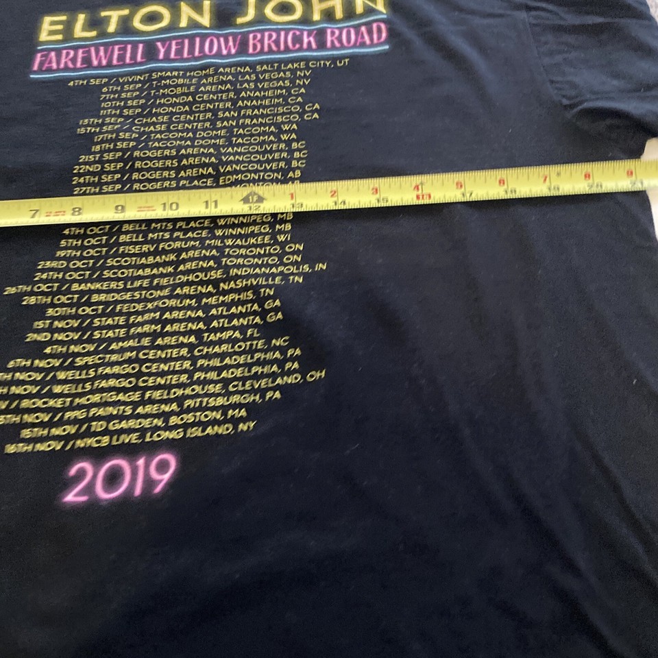 Elton John Farewell Yellow Brick Road Tour 2022 Large Tee Shirt | eBay