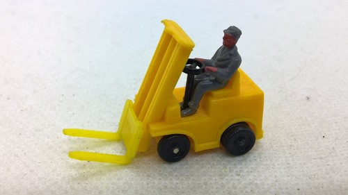 Ferrero carrello elevatore fabbrica di macchine Esslingen ME giallo simile a Wiking 117 (59) - Foto 1 di 3