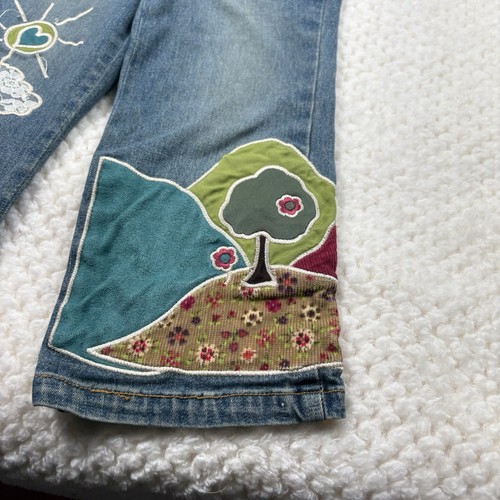 The Children's Place bestickt Patchwork Blumen Szenenlandschaft Denim Jeans Overall - Bild 3 von 8