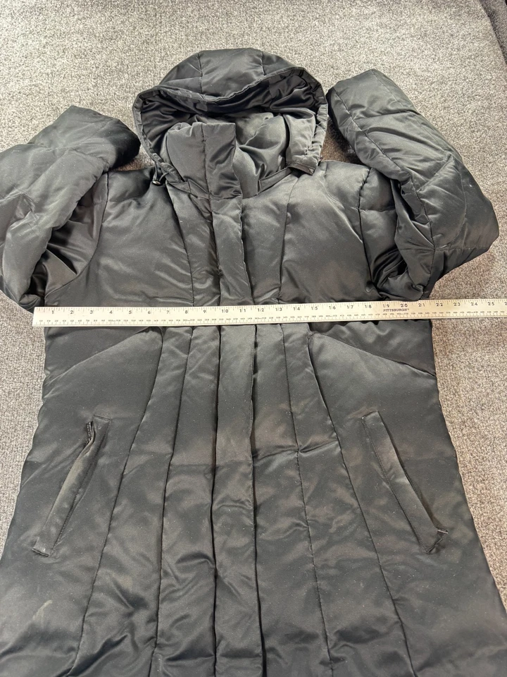 Chaqueta para mujer Calvin Klein grande negra cremallera completa con capucha acolchada plumón de pato Foto 4 de 4