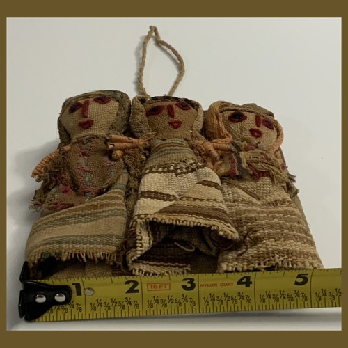 Vtg Peruvian Chancay Burial Dolls/Funeral Cloth Folk Art Wall Hanging - 3 Women - Picture 8 of 10