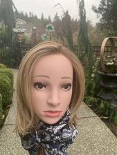 Belle Tress Mallorca Wig in the color Caramel Blonde-R.