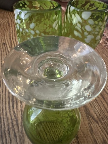 3 - 7” MEXICAN HAND BLOWN CONFETTI WINE WATER GOBLETS GREEN White - Picture 2 of 4