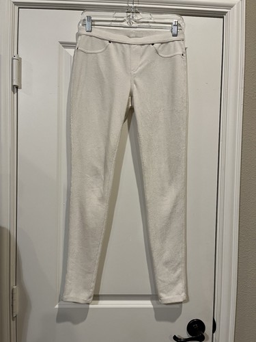 “HUE” OFF WHITE CORDUROY LEGGINGS - MED - Picture 9 of 11