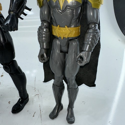 Batman Action Figure DC Comics Superheroes Bruce Wayne 12 Inch Doll Lot of 3 - Imagen 6 de 16