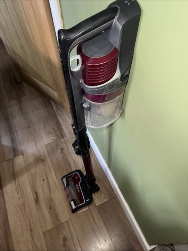Shark IZ251 UKT Purple Cordless Duo Brush Vacuum Cleaner - Picture 6 of 23