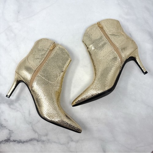 NUEVO Guess Botines Metálicos Repujados Piel de Serpiente Punta Tacón Dorado 8.5 - Imagen 4 de 10
