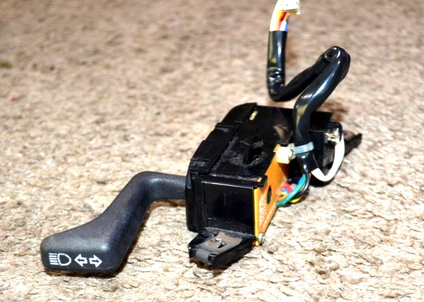 1990-1993 CHRYSLER LEBARON DASH SIGNAL SWITCH TURN BLINKER HIGH BEAM AUTHENTIC Foto 2 de 4