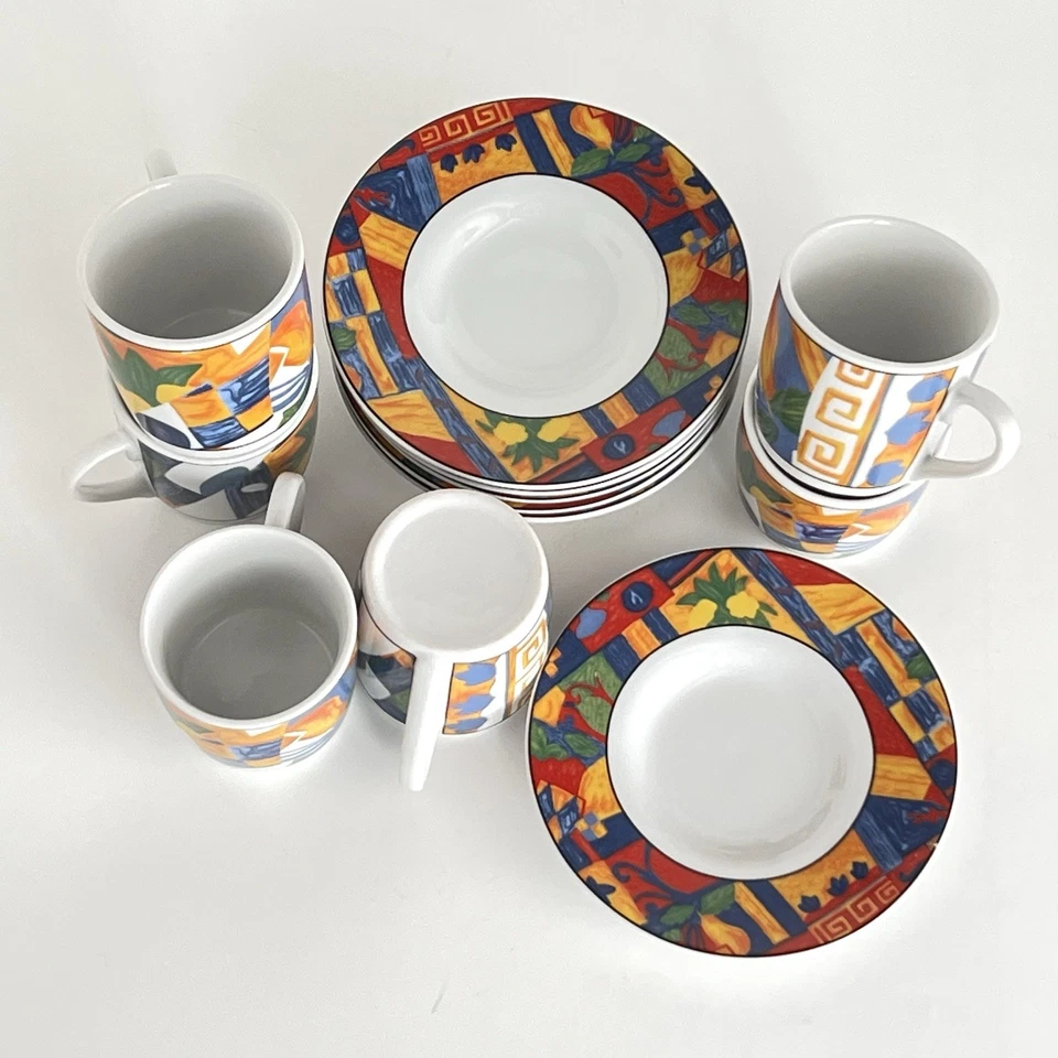 Elegante juego de espresso de 6 tazas y platillos Demitasse, diseño geométrico abstracto de 3 oz Foto 3 de 4