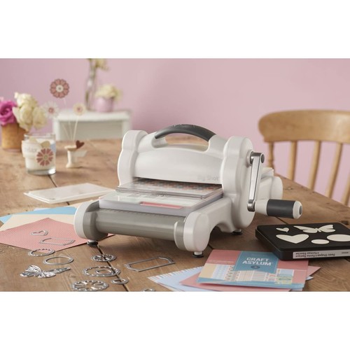 Sizzix Big Shot Plus A4 Machine Die Cutting Scrapbook Papercraft Cardmaking Tool - Foto 3 di 4