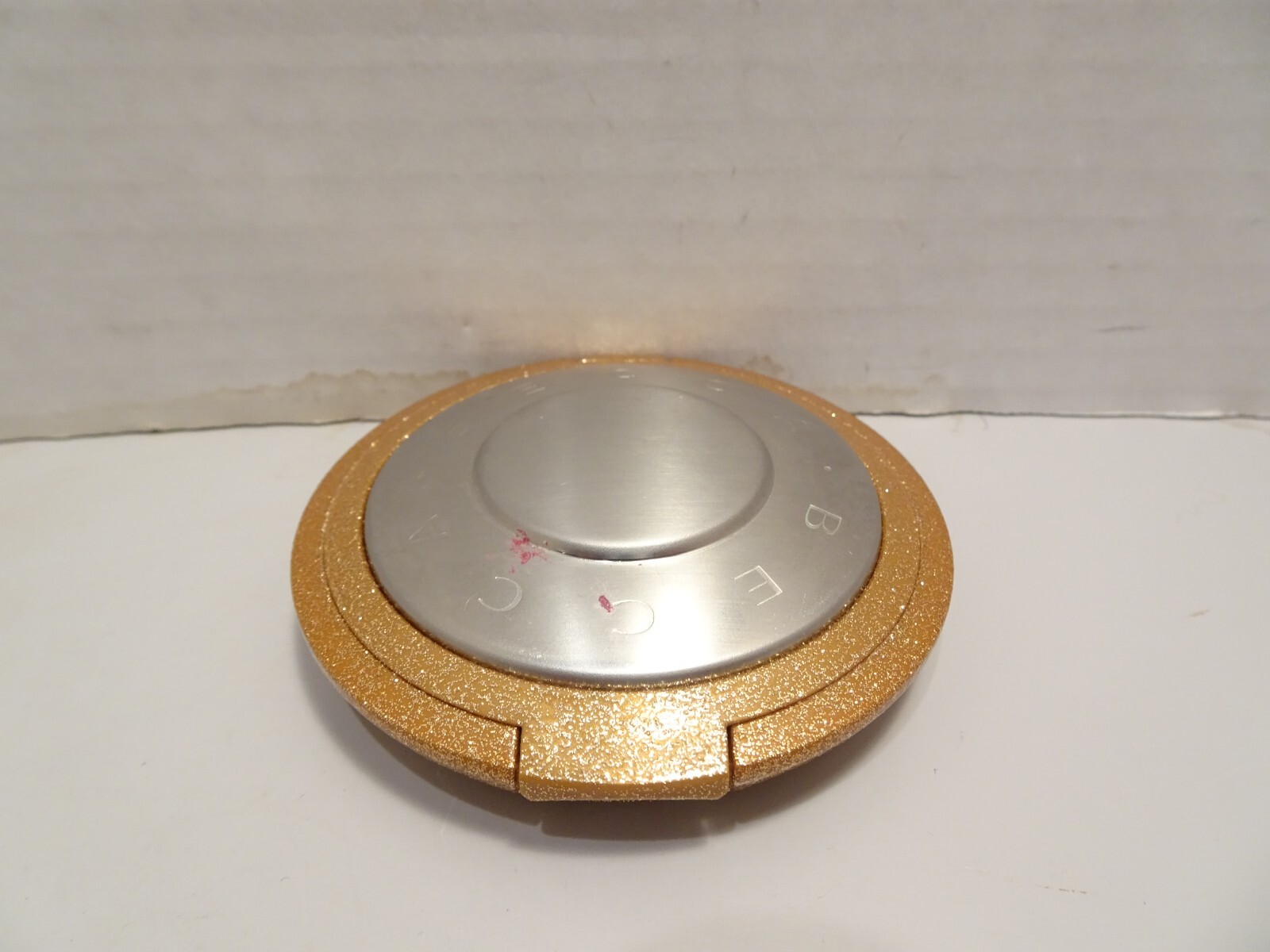 Picture 1 of 4
