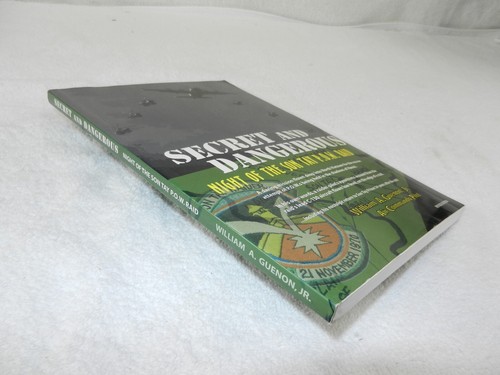 VIETNAM 1970 Son Tay POW Raid / C-130 pilot    "SECRET AND DANGEROUS" Vet Signed - Picture 3 of 17