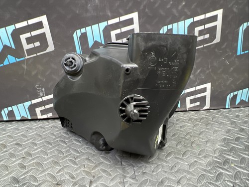 Conjunto de carcasa de admisión de aire delantera derecha OEM BMW M5 F90 2018-2023 7852379 - Imagen 9 de 11
