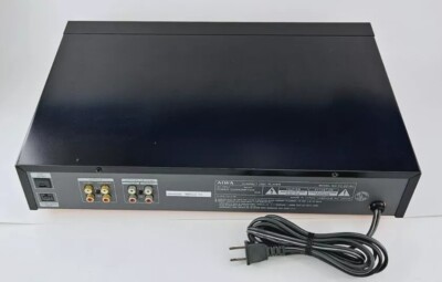 Aiwa XC-001 RARE Early CD Player With Copper Chassis - Made in