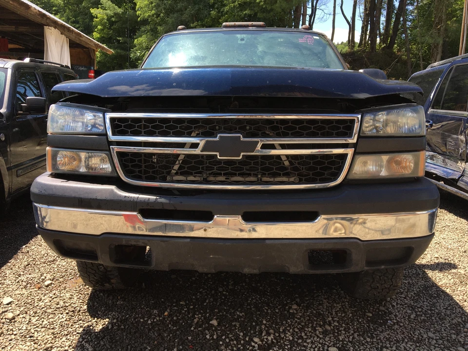 Cooling Fan Assembly CHEVY SILVERADO 1500 05 06 07 Foto 2 de 4