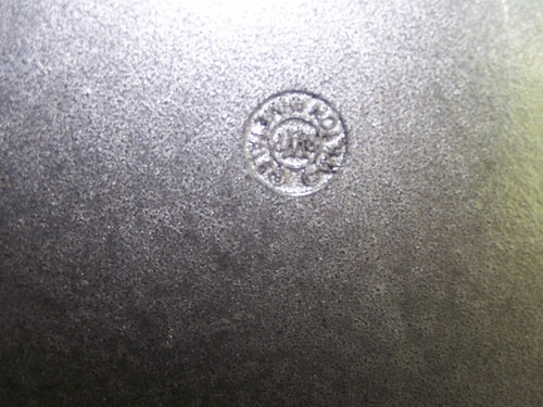 William Sonoma, WILTON Gussmetall Grillbohlenhalter Fischform......NEU - Bild 11 von 12