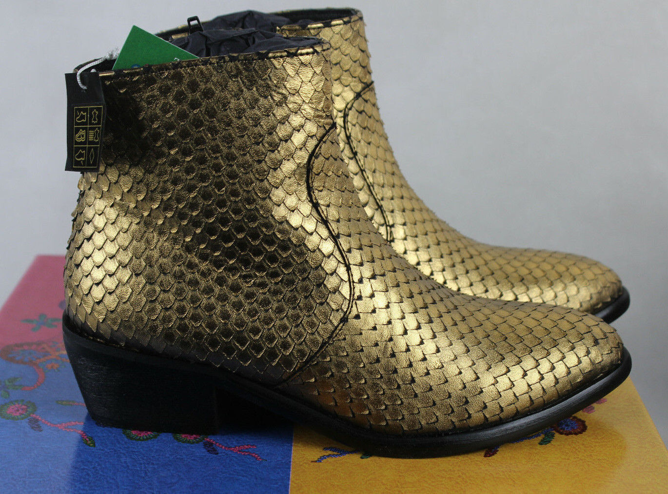 Laag eenheid Psychiatrie Lazamani 85279 Ankle Boots IN Gold Cowboy Style, Ladies Size, 37, New LP | eBay Laag eenheid Psychiatrie Lazamani 85279 Ankle Boots IN Gold Cowboy Style, Ladies Size, 37, New LP | eBay
