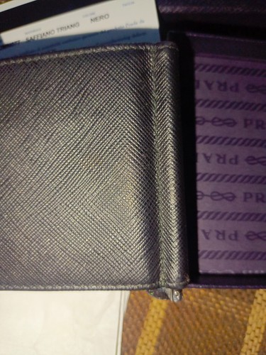 Prada Men’s Black Saffiano Leather Money Clip Wallet with Box and Card - Picture 16 of 22