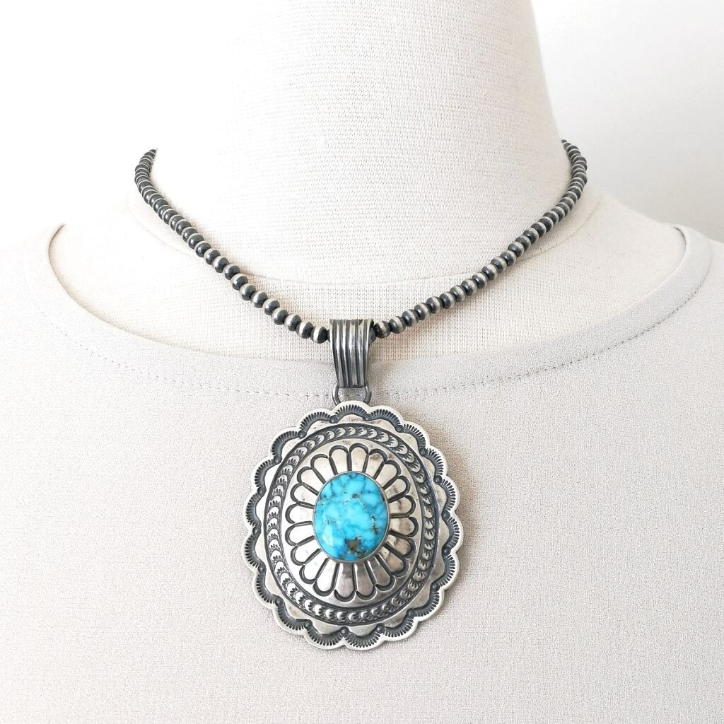 Fabulous Navajo Kingman Turquoise Sterling Silver Necklace Native American Fabulous Navajo Kingman Turquoise Sterling Silver Necklace Native American