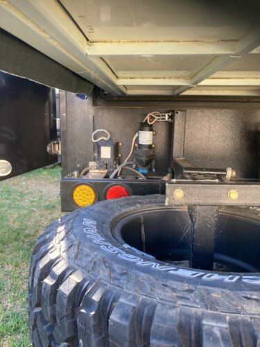 off road camper trailer ,4 berth. Forward folding, rear sliding out. - Picture 17 of 19