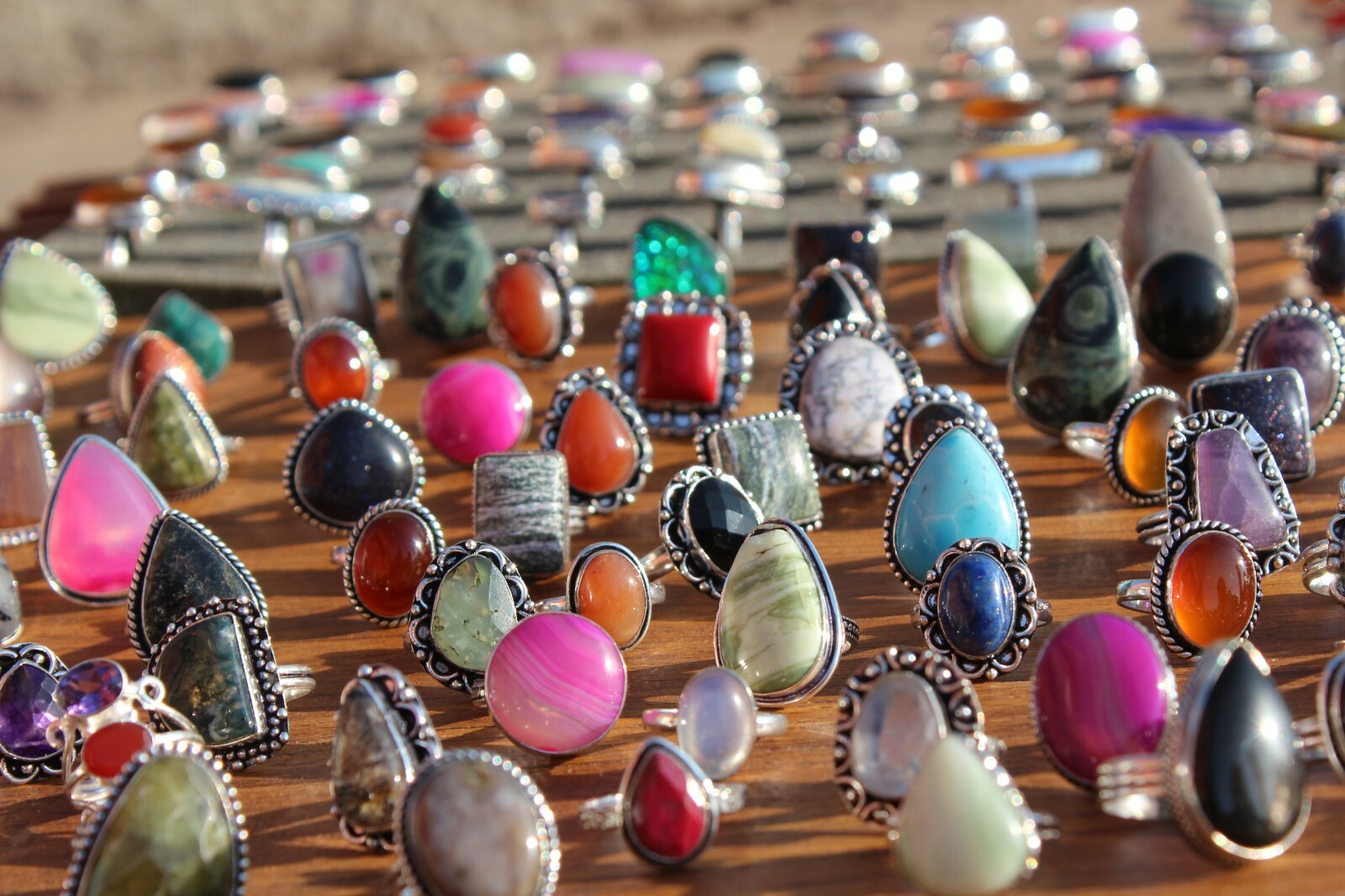 90 pcs Onyx & Mix Gemstone Rings Handmade Rings Silver Plated Rings T/-5 Niska cena