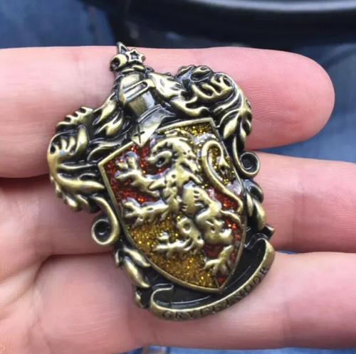 Harry Potter Casa Hogwarts Cresta Esmalte Prendedores Ravenclaw Hufflepuff Slytherin - Imagen 12 de 12