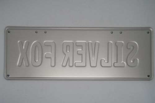 Novelty Embossed Aluminium SILVER FOX Number Plate Man Cave Shed Garage - Picture 2 of 2