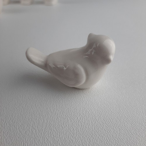 Creative Co-op Mini White Ceramic Animal Figurine Lot of 25 Glossy Home Decor - Picture 6 of 16