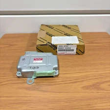 Genuine Lexus Toyota Sensor Battery Voltage Sensor 89892-30040 DENSO from Japan