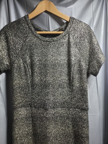 Vestido AQUA para mujer grande negro dorado lámina manga corta midi nuevo - Imagen 2 de 6