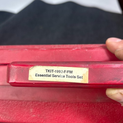Ford Tkit-1992-f/fm Essential service tools set Incomplete - Picture 2 of 8