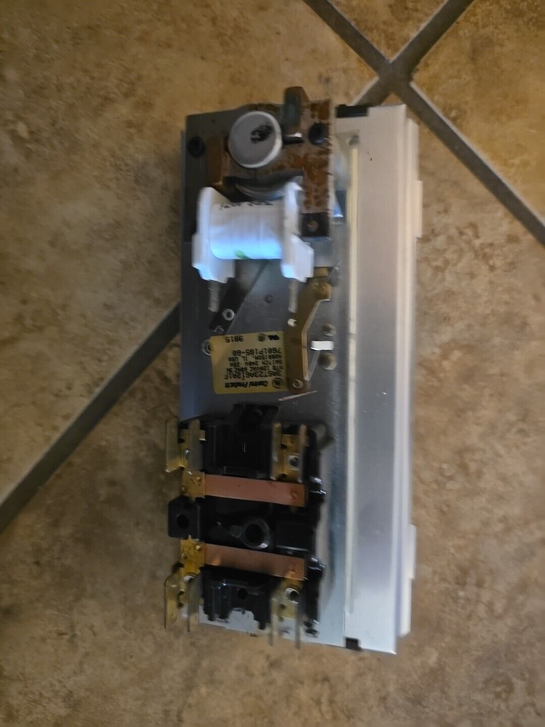 Picture 4 of 5