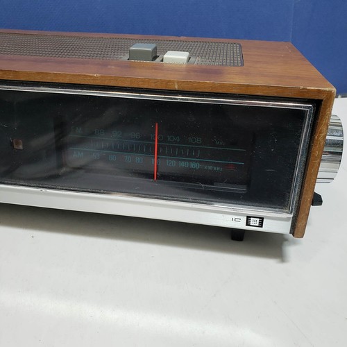 Vintage SONY Digimatic Flip Clock Radio TFM C690W Wood Cover 1970s Working - Picture 3 of 16