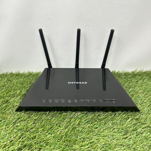Netgear Nighthawk AC1750 router Wifi intelligente R6700v3 dual band 2,4 5 GHz - Foto 3 di 10