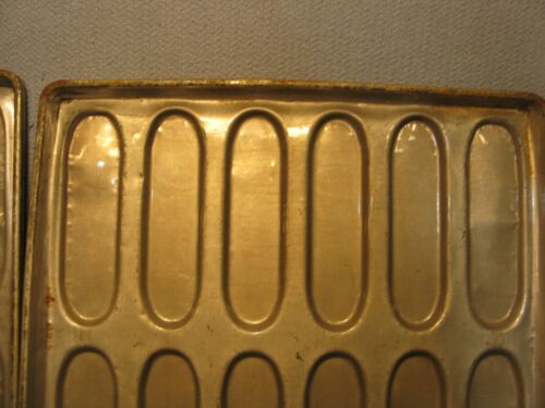 LOT OF 2 AMERICAN PAN 11-00 Chicago Metallic, Makes (18) Hogie/Hotdog Buns - Picture 5 of 17