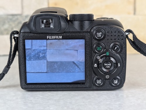 Fujifilm FinePix S1000 FD 10.0MP Digital Camera Black Tested  !! PLS READ !! - Picture 7 of 11
