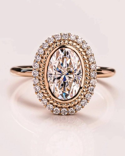 2.20Ct Oval Cut Moissanite Halo Engagement Women's Ring In Solid 14K Yellow Gold - Picture 2 of 6