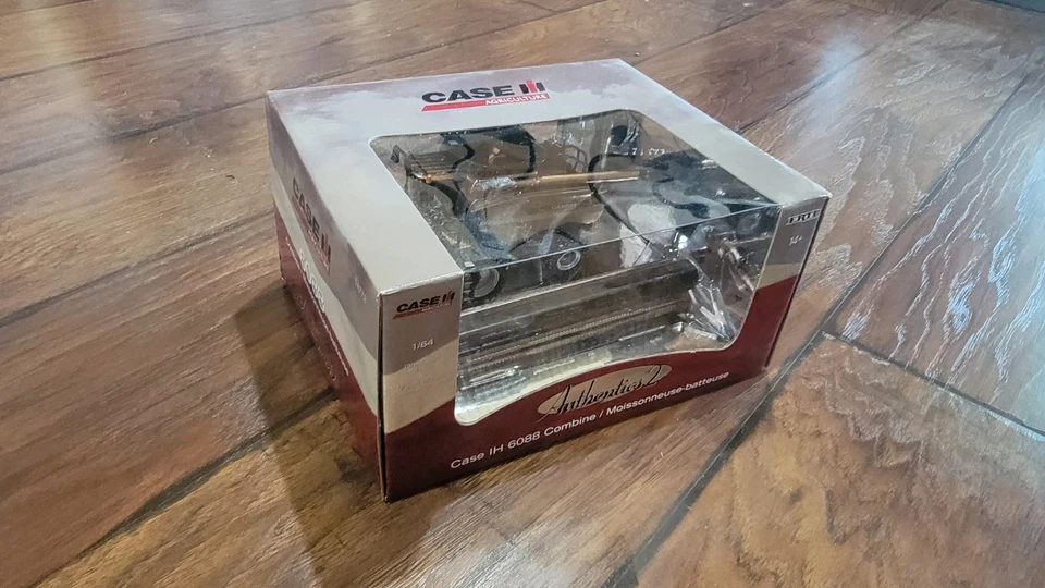 ERTL Case IH Authentics #2 6088 Combine 1/64 Scale 14772 GOLD - Image 2 of 4