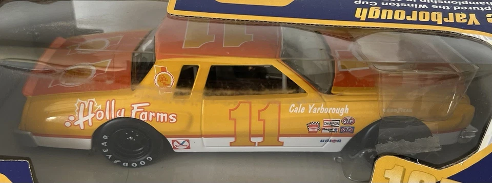 Cale Yarborough #11 Holly Farms Nascar 1976 50 aniversario Napa años 70 1/24 Foto 3 de 4