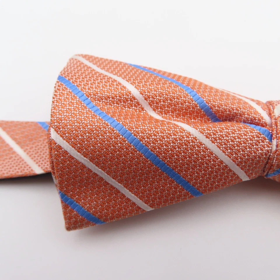 Pajarita Stafford Poliéster Rosa Azul Blanco Rayas 2.5" Ancho Preatada Foto 2 de 4