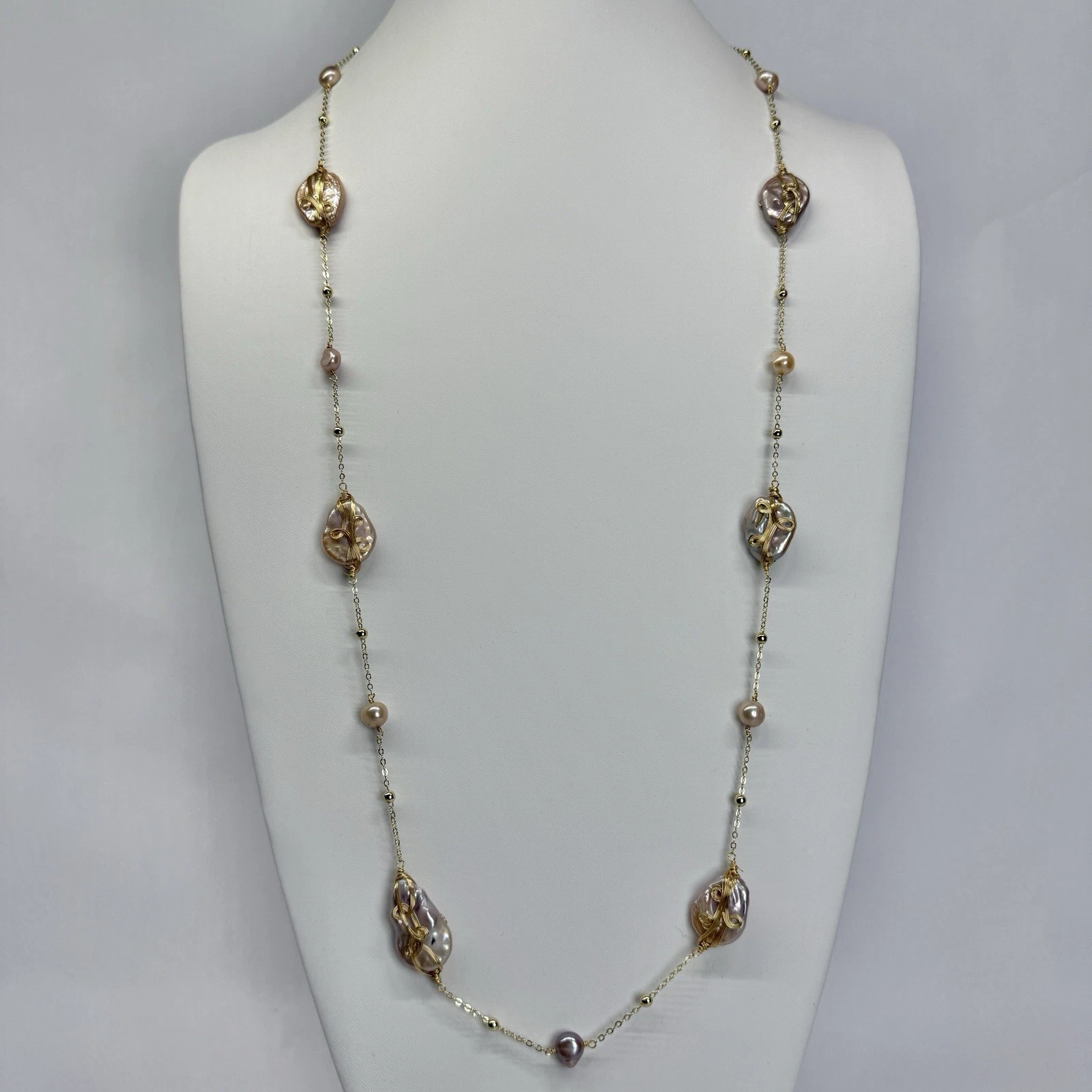 Baroque Fresh Water Pearls Long Gold Tone Vintage Necklace Jewelry N287