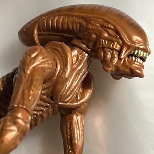1 Lanard Alien 1 Dog Figur Xenomorph Runner Actionfigur (7") 2021 ohne Karton EUC! - Bild 2 von 15